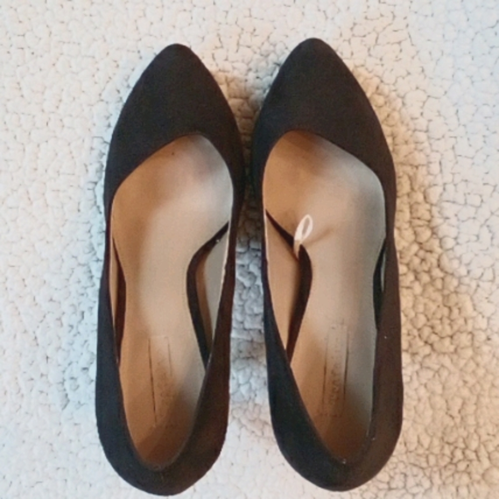 Zara PUMPS size 8